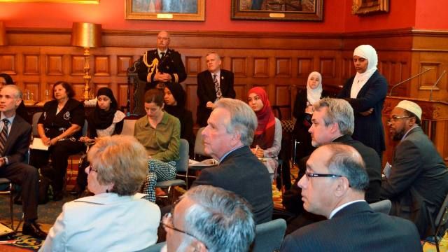 Lieutenant Governor Hosts CAM-D's Round Table on Residential Services