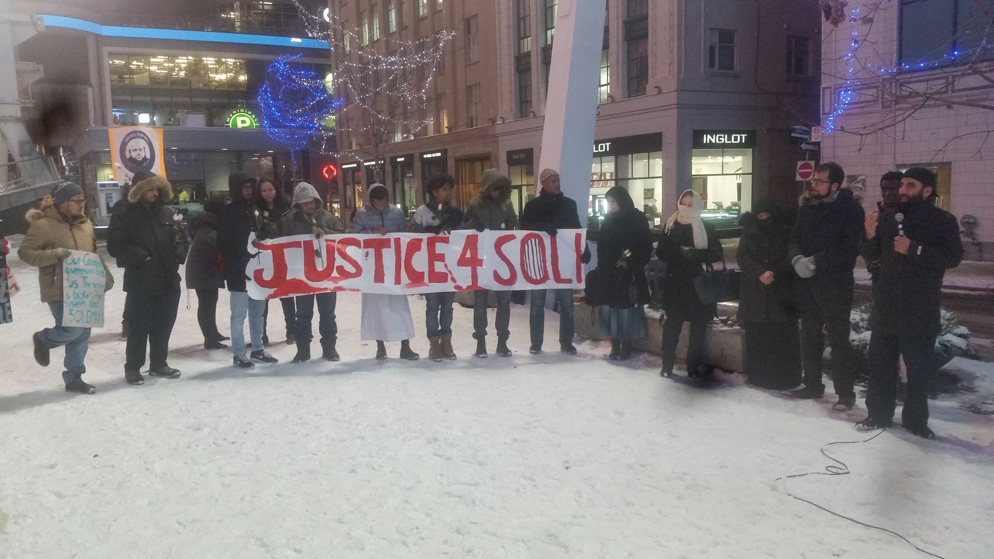 Toronto Vigil for Solieman Faqiri who died in jail call for justice