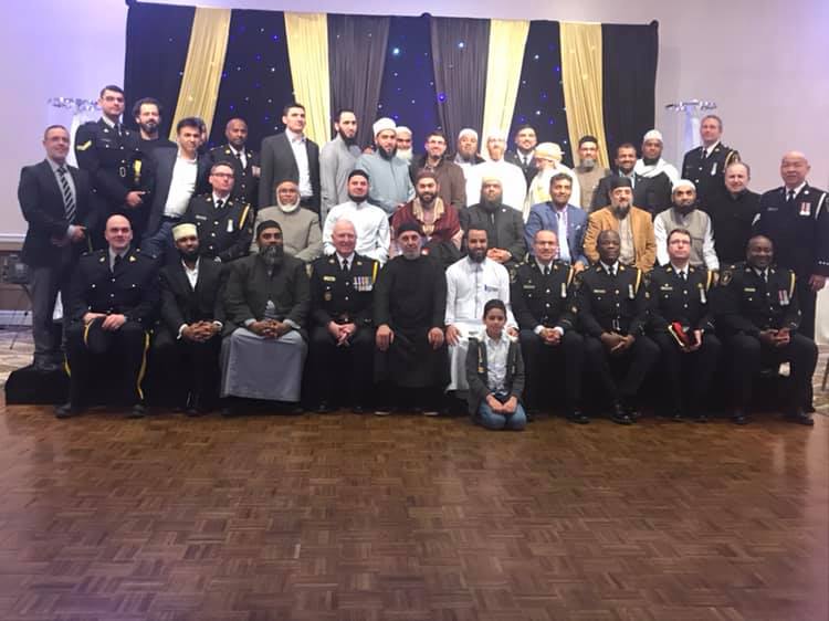Canadian Imams Celebrate Community Service at Awards Ceremony