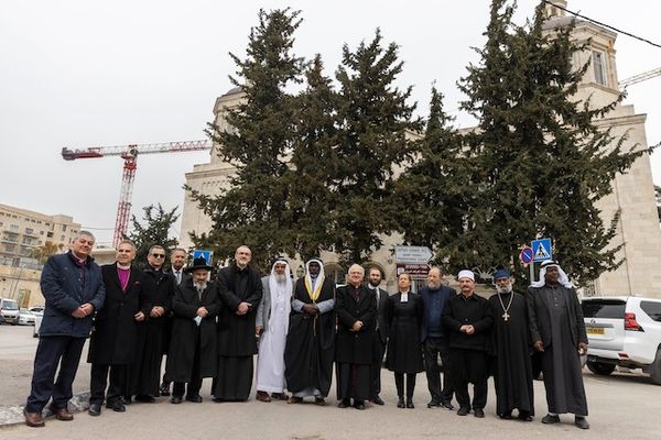 World Faith leaders urge peace in Ukraine