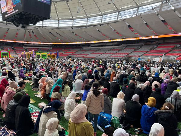 Canadian Muslims celebrate Eid
