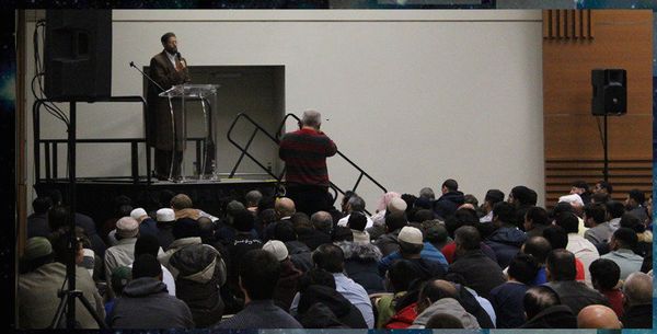 Muslims Discuss Challenging Times at RIS Convention